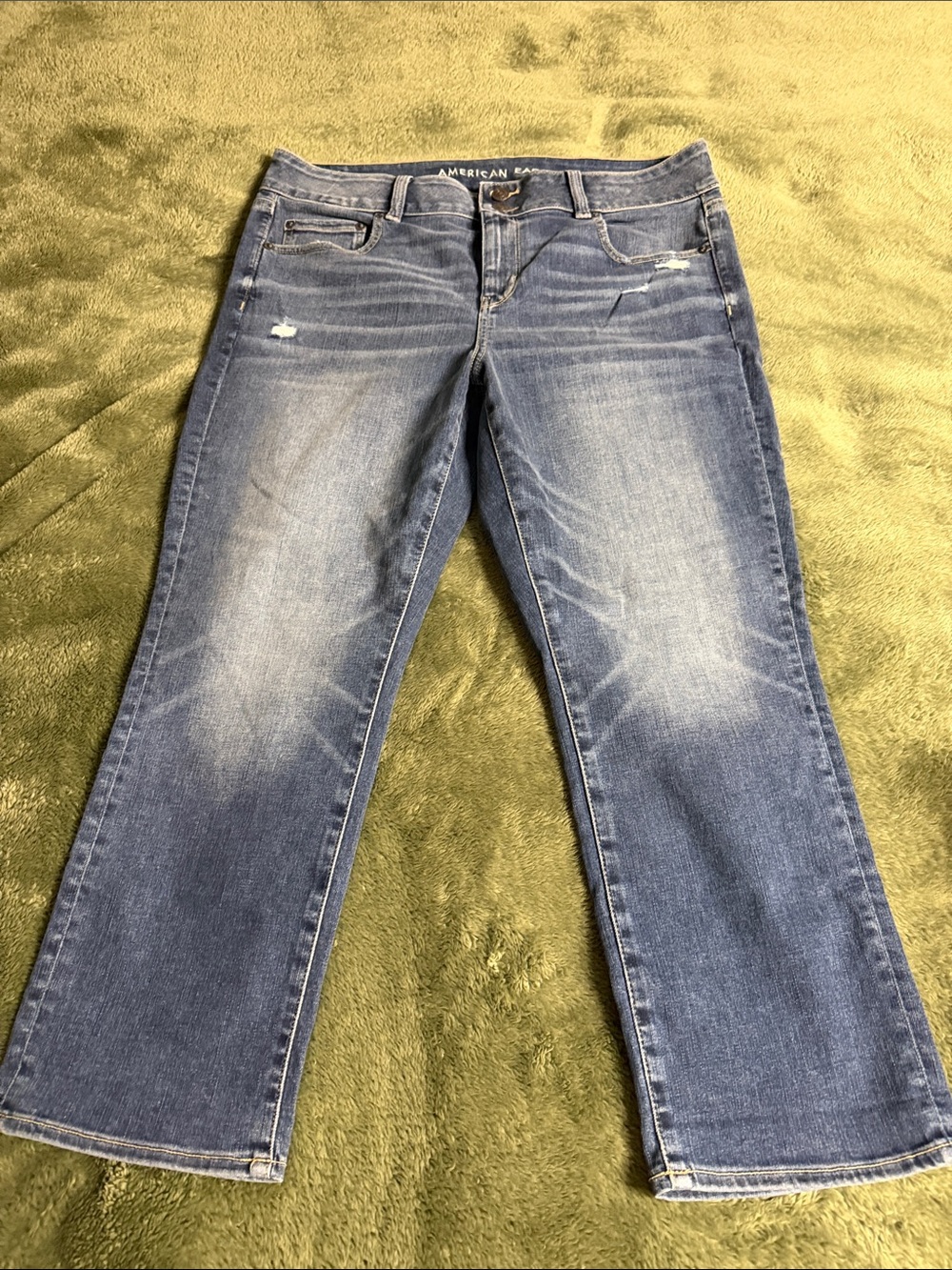 NWOT American Eagle Outfitters Women’s Jeans 16